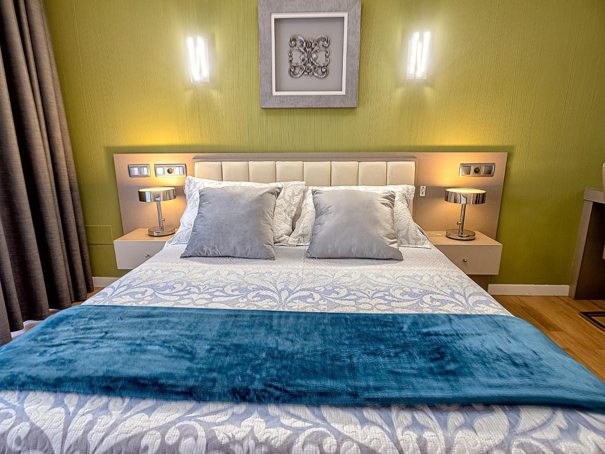 Hostal Real Aranjuez Exterior photo